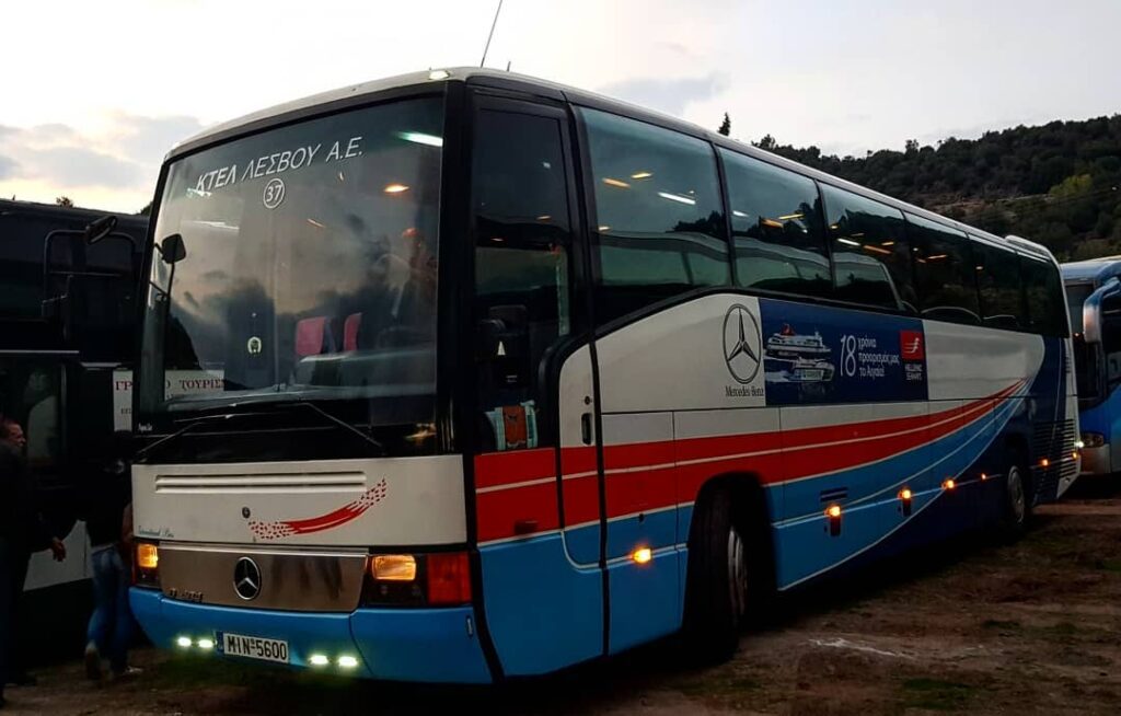 YPERASTIKO_KTEL_LESVOU_SA_MERCEDES_BUS_TOURISTIKO