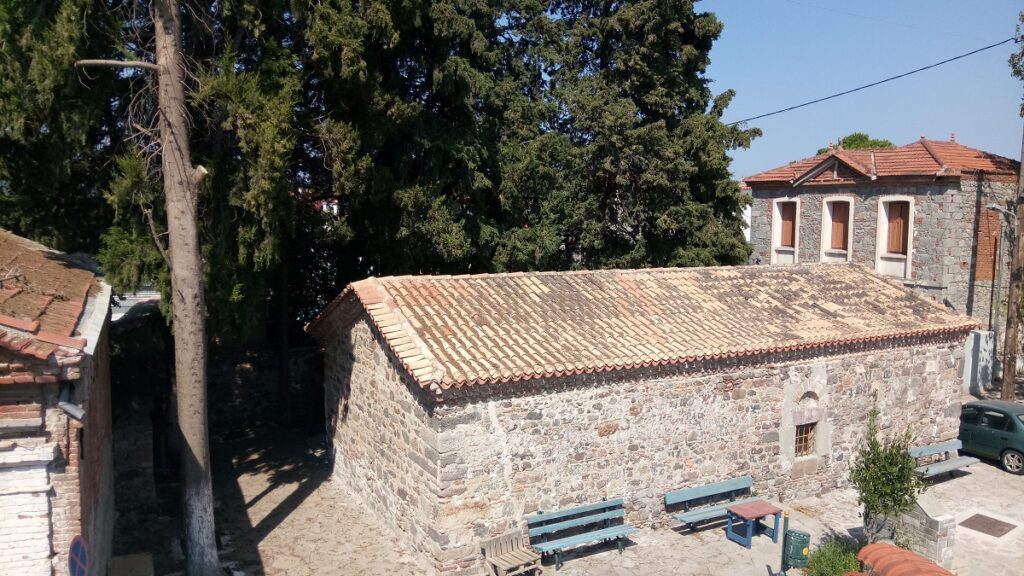 KERAMI_KALLONIS_IEROS_NAOS_AGIOU_IOANNI_DIMOS_DYTIKIS_LESVOU_VOREIO_AIGAIO