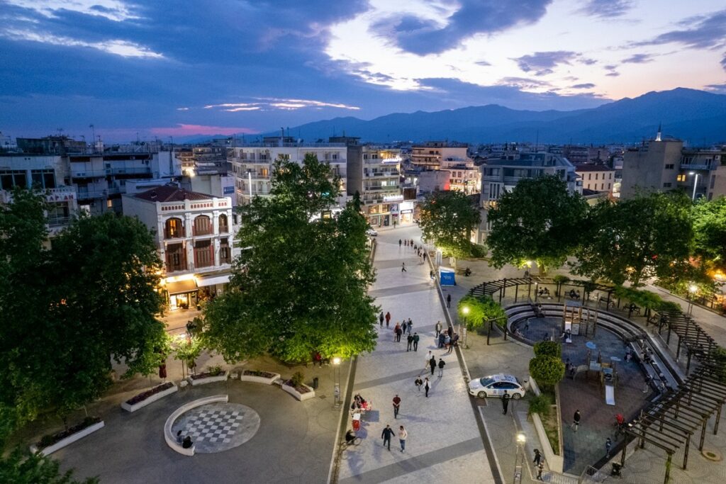 KOMOTHNH_NOMOS_RODOPHS_PLATEIA_EIRHNHS_ANATOLIKH_MAKEDONIA_KAI_THRAKH