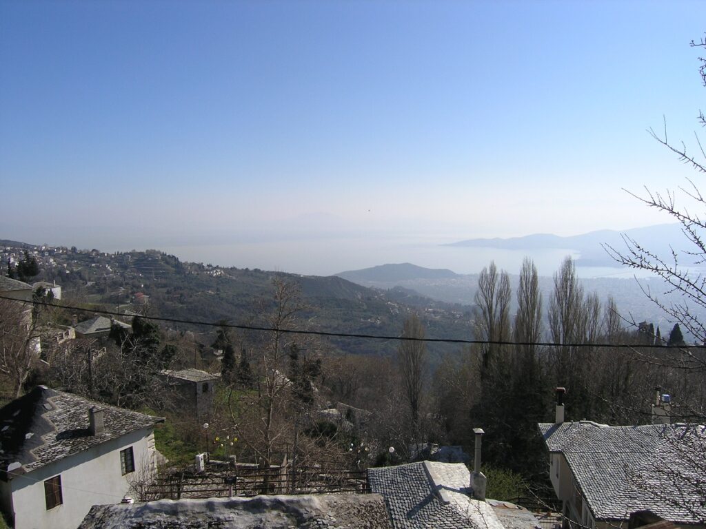 MAKRINITSA_DIMOS_VOLOU_THEA_TOU_PILIOY_KAI_TOU_PAGASITIKOU_KOLPOU_APO_TI_MAKRINITSA_MAGNISIAS