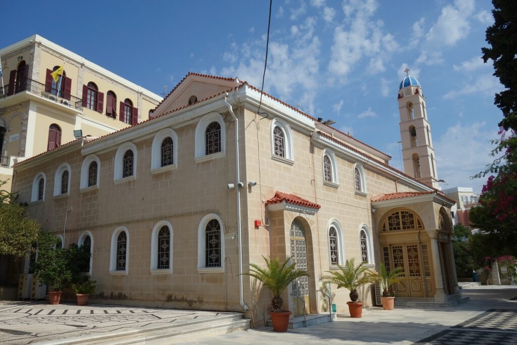 IEROS_NAOS_METAMORFOSEOS_TOU_SOTIROS_ERMOUPOLI_SYROS_NOTIO_AIGAIO