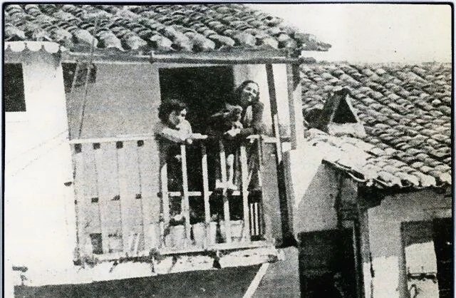 SARA_DALMEGEDOY_ME_TIN_KORI_TIS_EFTYCHIA_ZAKYKTHINES_EVRAIES_ETOS_1953