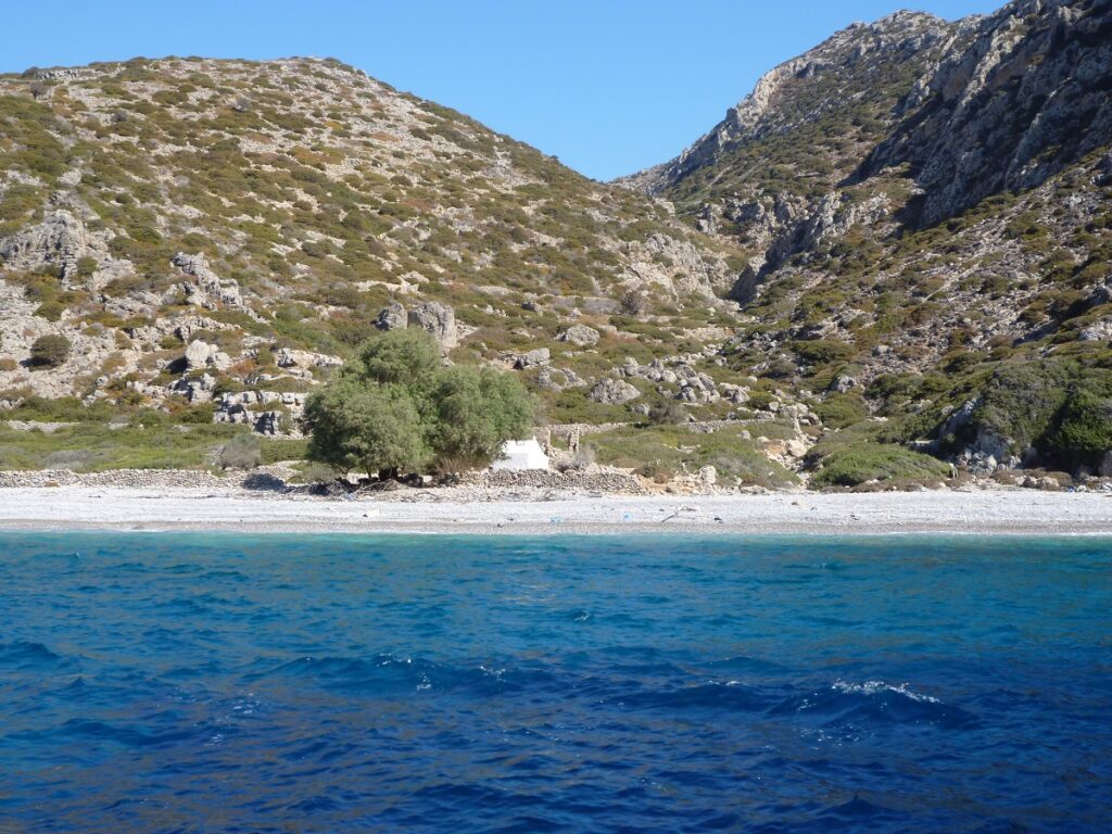 SARIA_PARALIA_GIAPLOS_KARPATHOS