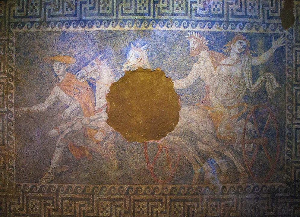 AMFIPOLIS_I_ARPAGI_TIS_PERSEFONIS
